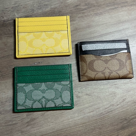 Coach Slim ID Wallet - Picture 4 of 4